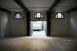 listings.show.sections.photos.alt